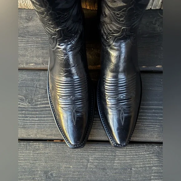 Lucchese 1883 “Savannah” Women's Cowboy Boots in Classic Black - Picture 3 of 8